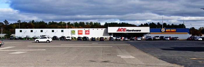 K-Mart (Kmart) - Kingsford - 555 S Carpenter Ave (newer photo)